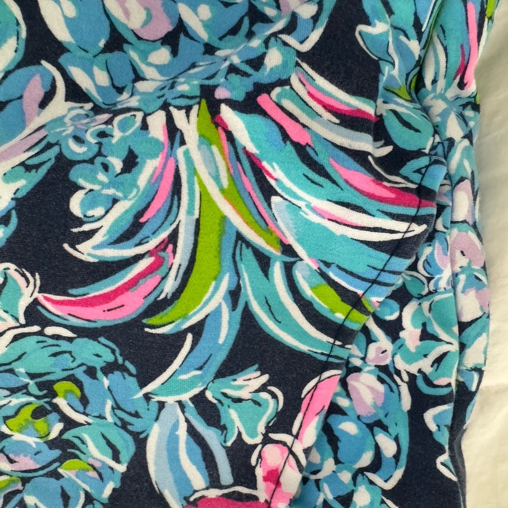 Lilly Pulitzer - Picture 3 of 4